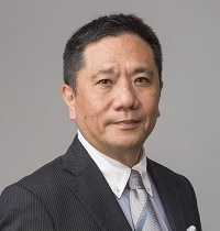 取締役 常務執行役員 繊維機能材部門の統括 西山 重雄