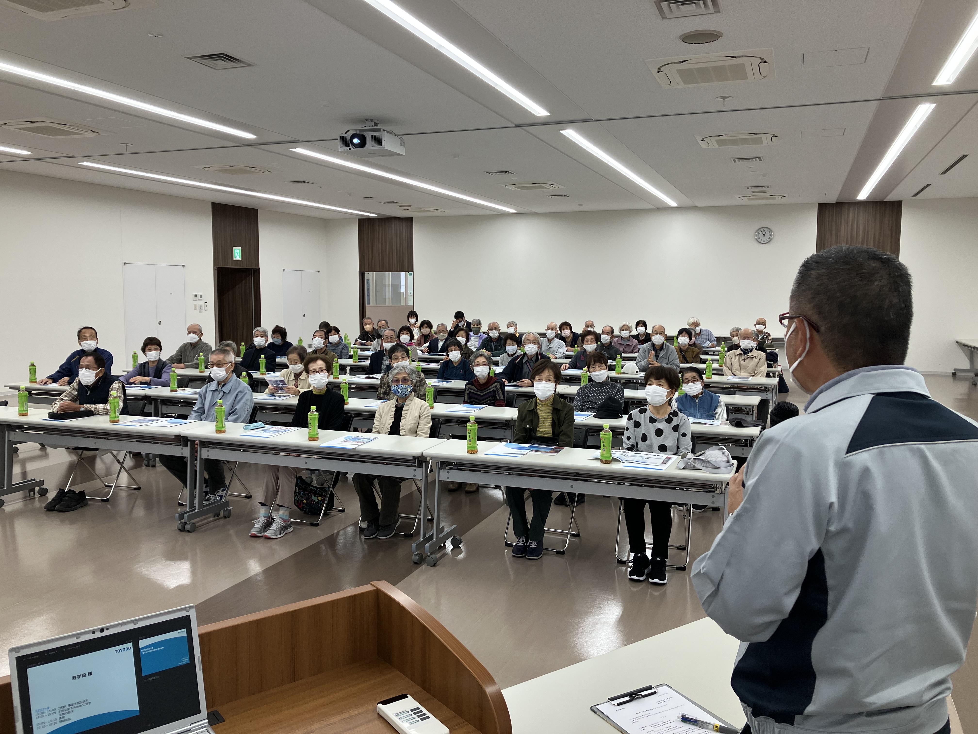 西公民館寿学級　企業見学会