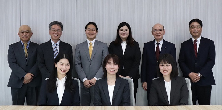 バイオ財団授与式の様子